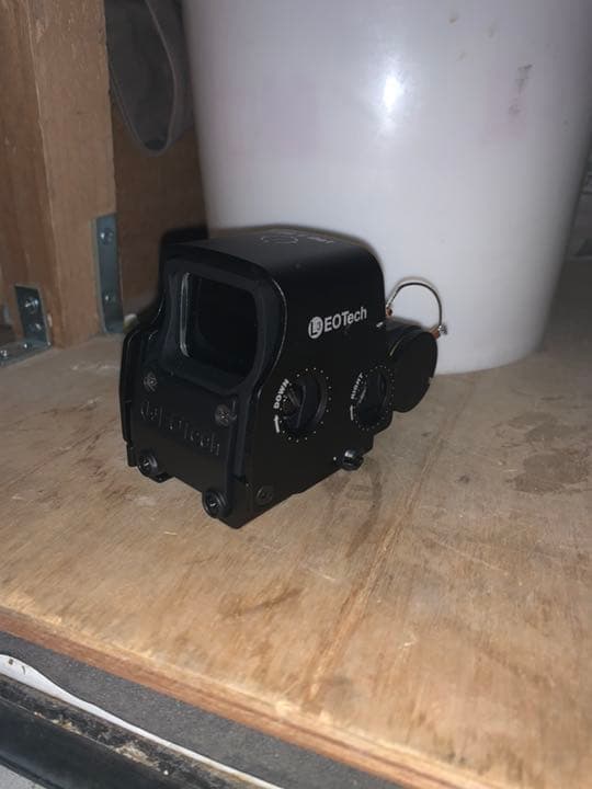 ホロサイト LEOTech