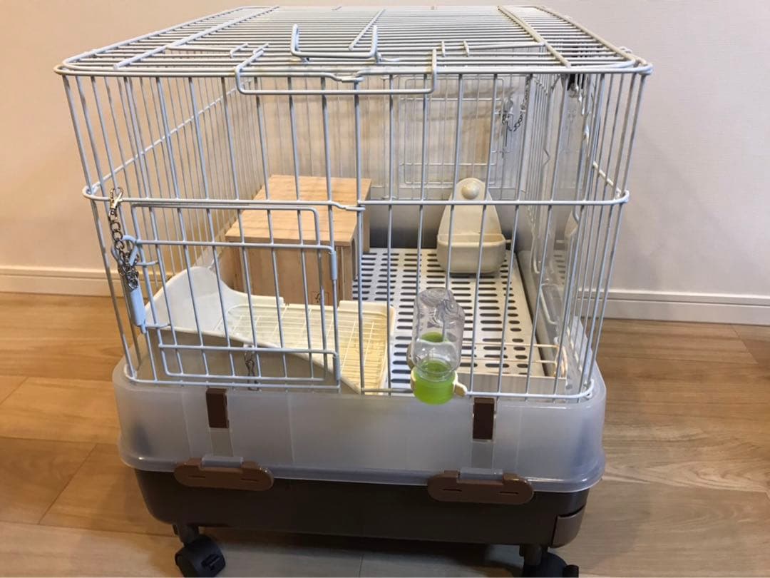 小動物（うさぎ）ケージ　トイレ　ハウス