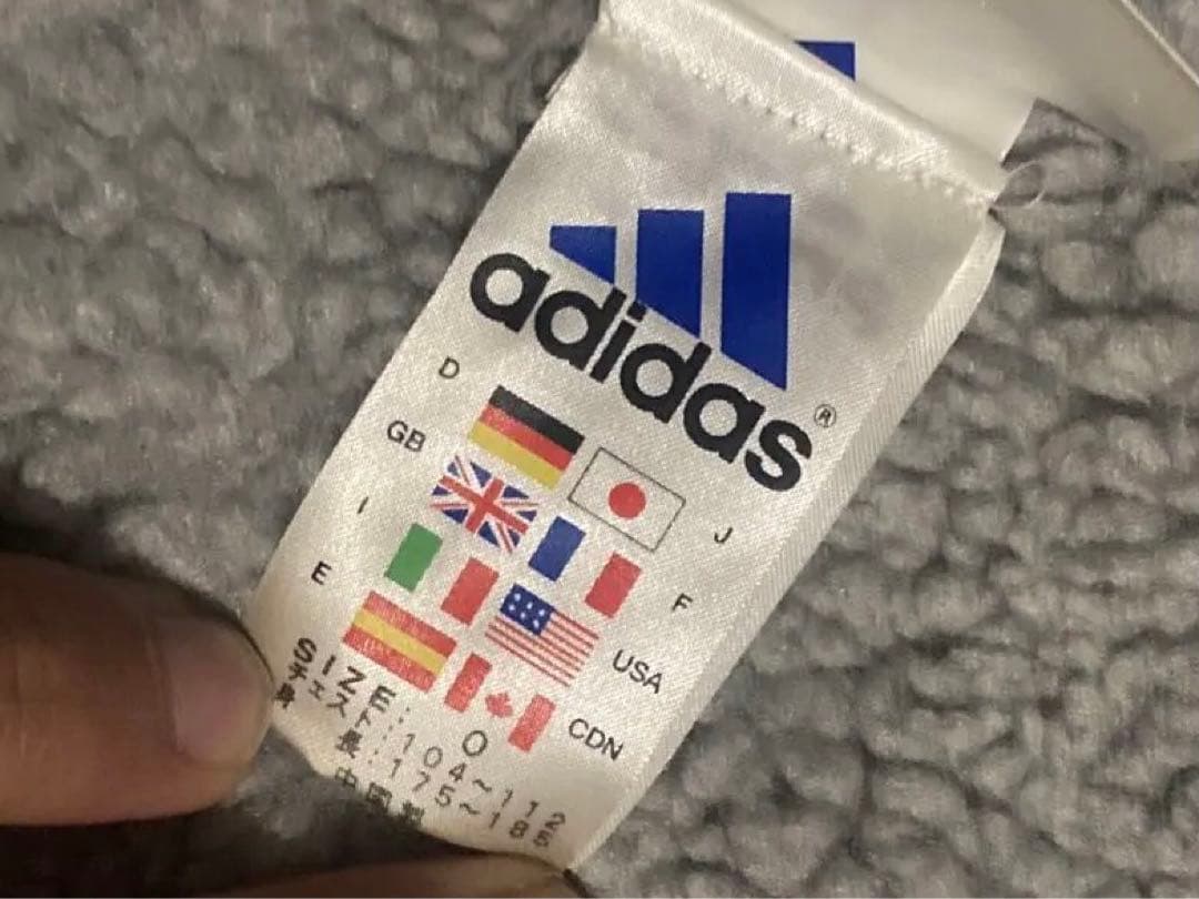 addidas 黒 ベンチコート O 美品