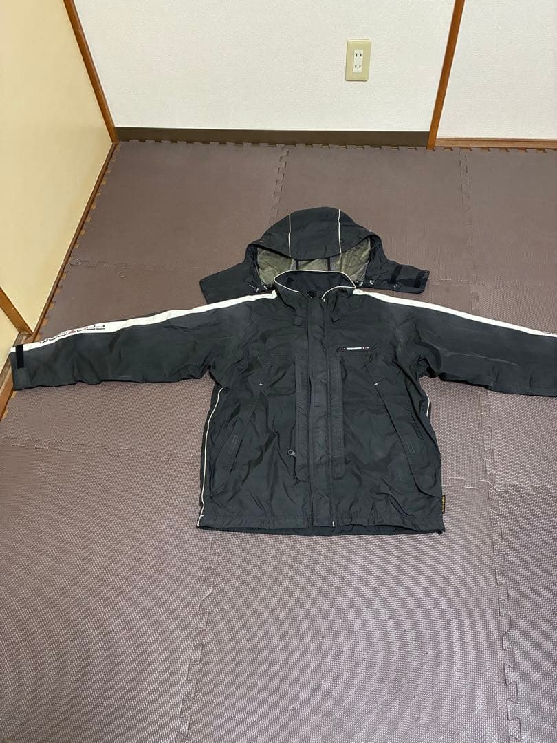 ダイワ プロバイザー　ゴアテックスXCR 防寒レインウェア上下 Ｌサイズ