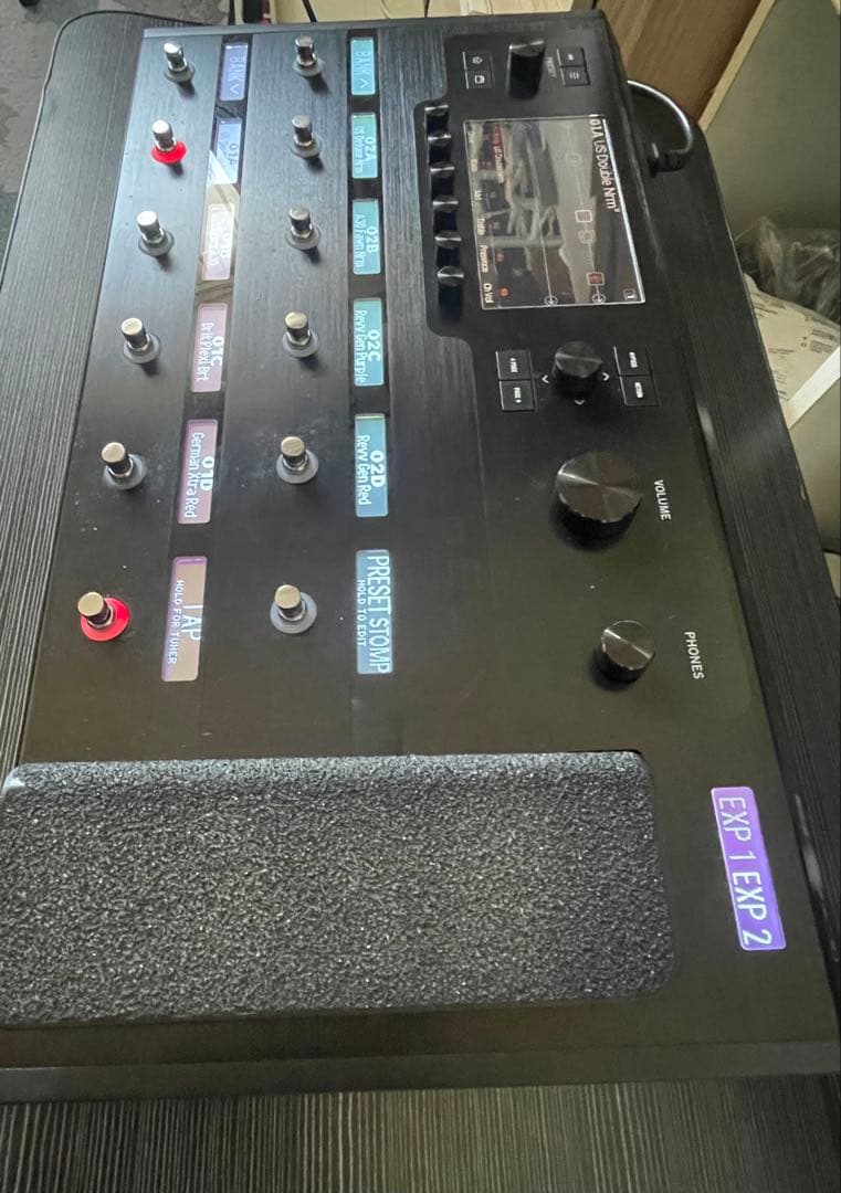 Line6 Helix floor 箱付き