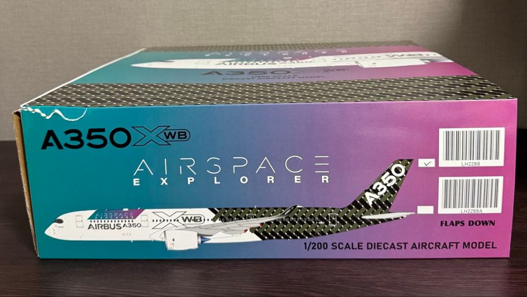 テ*カ様 JC AIRBUS A350-900 ハウスカラー F-WWCF 1/