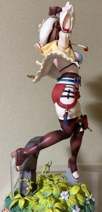 ライザのアトリエ ～常闇の女王と秘密の隠れ家～ 1/6フィギュア AMAKUNI