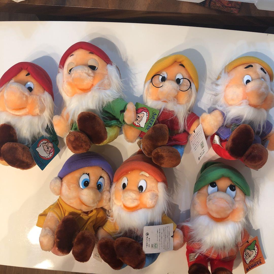 ディズニー　7人の小人　ぬいぐるみ