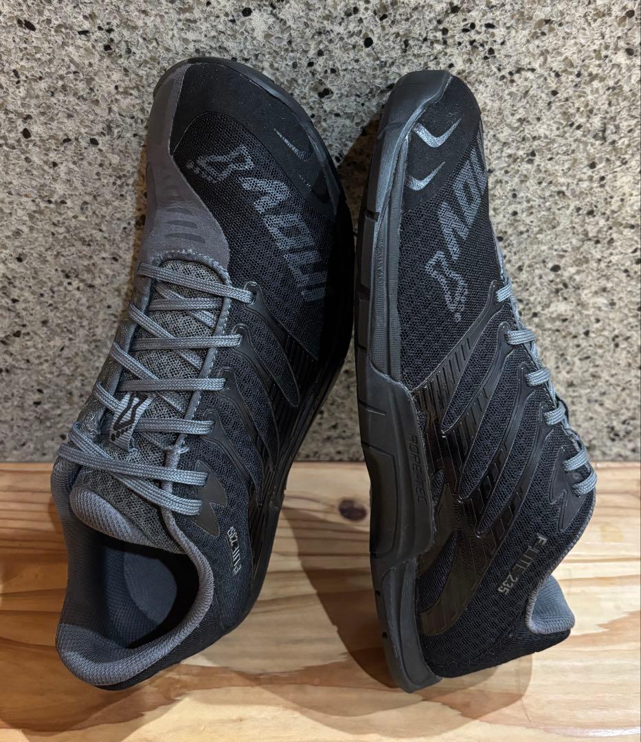 inov-8 f-lite 235 inov8 トレーニング　イノヴェイト