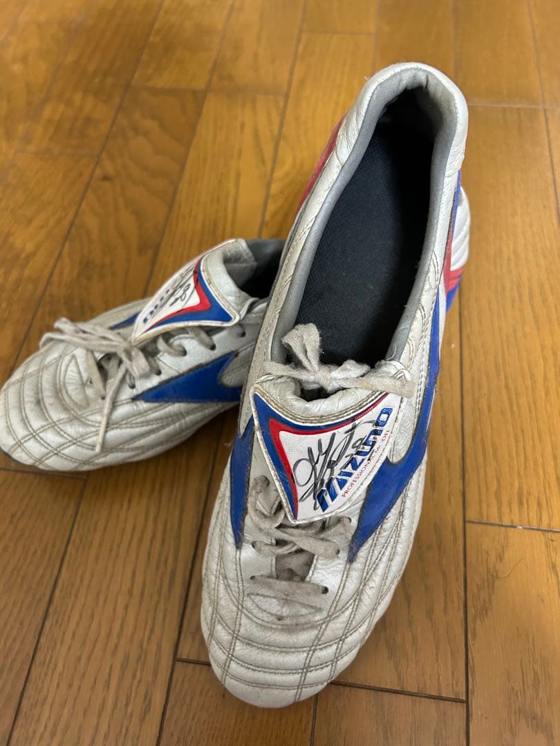 セレッソ大阪　山下達也選手　サイン入り使用済みスパイク