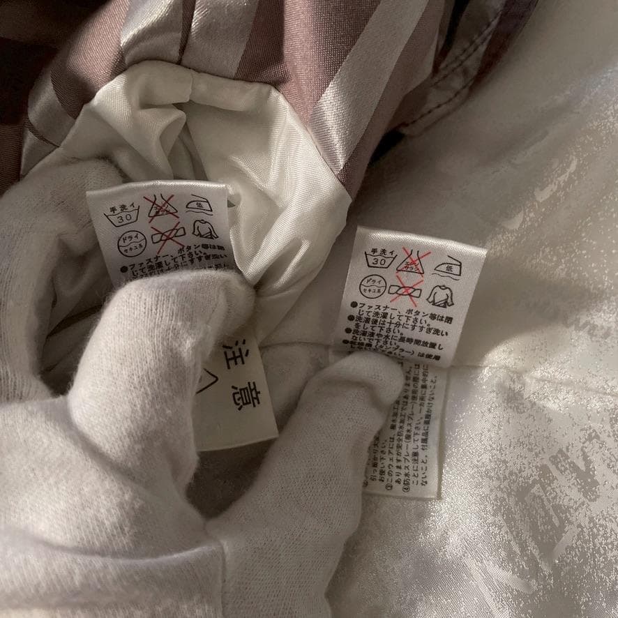 【yyyuuu】SALOMON　レディース スキーウェア上下 シルバー