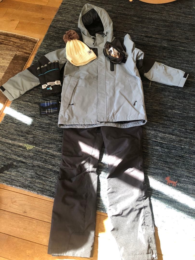 2024年購入　スキーウェア　セット　レディース　L