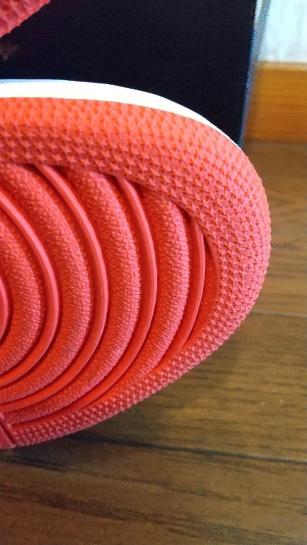 ナイキ エアジョーダン1 レトロ レア エアマックス オレンジ