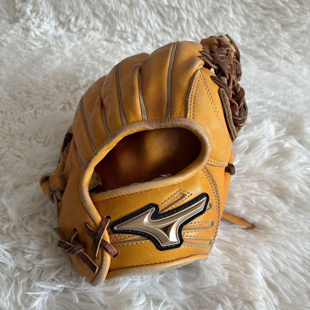 【型付け済・即戦力】ミズノ グローバルエリート GA 軟式グローブ 内野手用