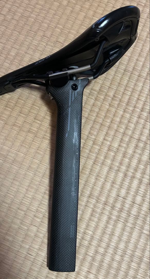 FELT AR5 サイズ580 送料込み　直接引取りは値引き