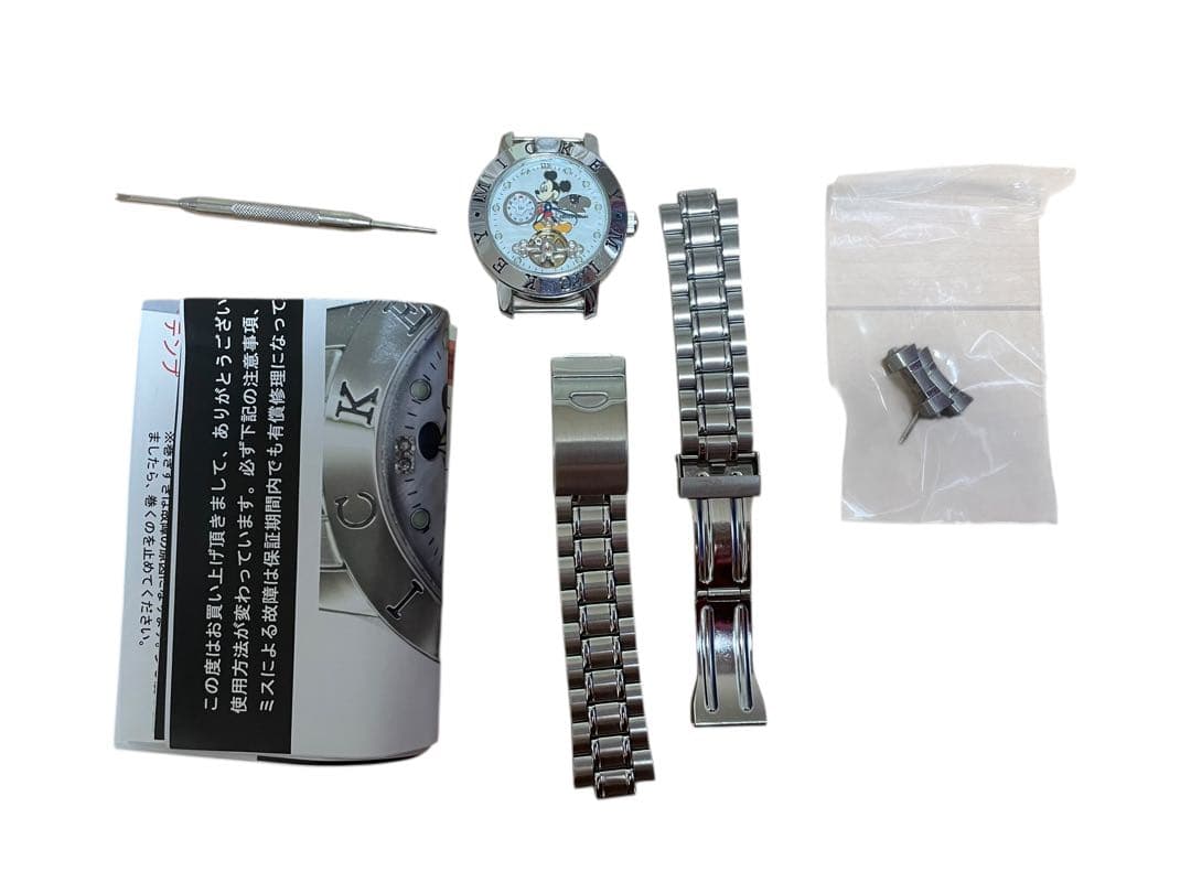 【限定品】生誕80周年記念！ラブアワーズ　ミッキー腕時計（世界で2000個限定）