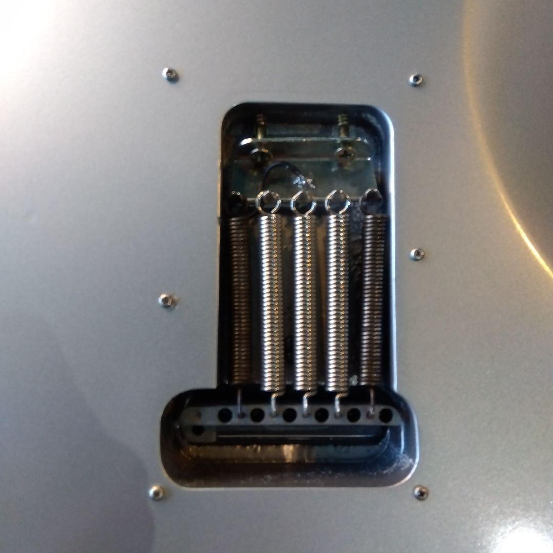 エレキギター…シルバーカラー！