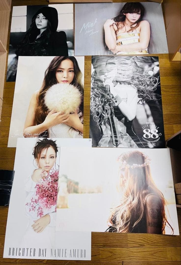 安室奈美恵ポスター17種18枚セット!!B2サイズ大判515mm x 728mm