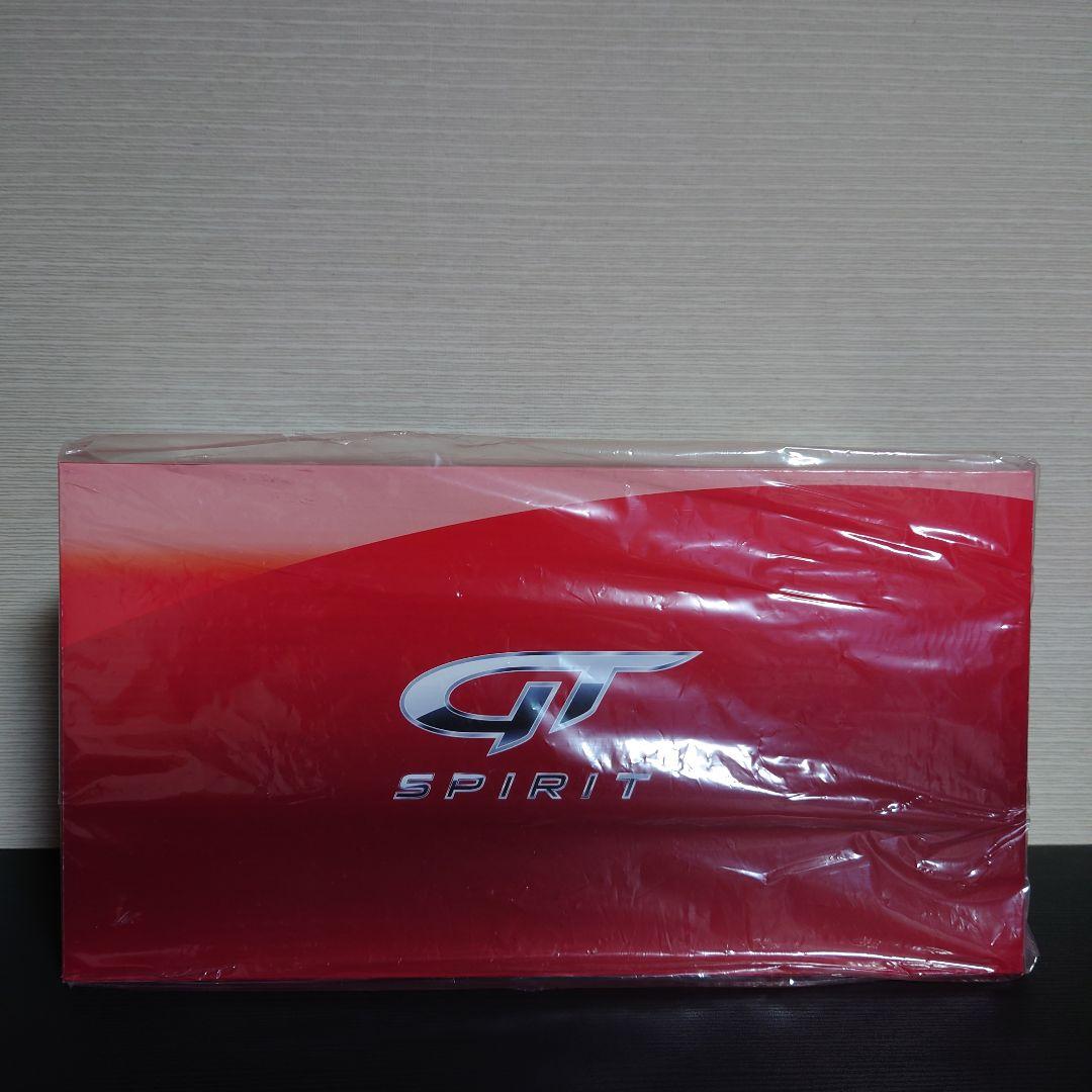 GT SPIRIT 1/18 シボレーコルベット C7 Z06 ホワイト/レッド