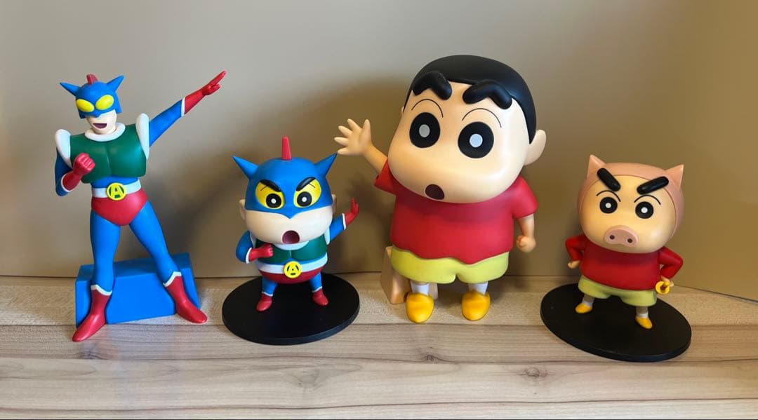 クレヨンしんちゃん　フィギュア　7体セット