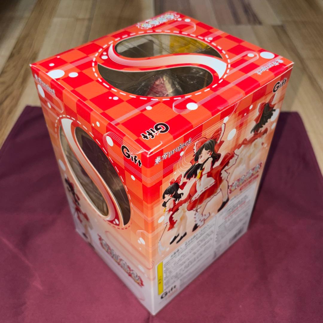 Gift 博麗霊夢 1/8スケール フィギュア 東方project ギフト