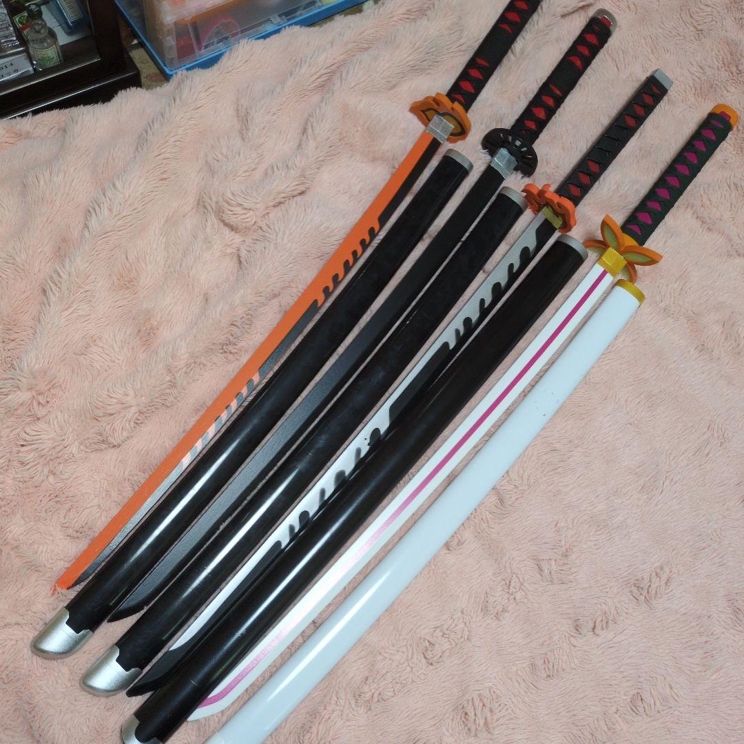 鬼滅の刃　日輪刀　コスプレ　11本セット