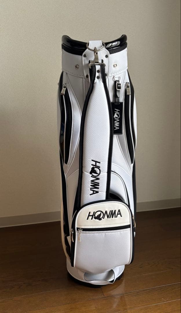 ⭐️早い者勝ち⭐️HONMA キャディバッグ(プロゴルファー多数のサイン入り)
