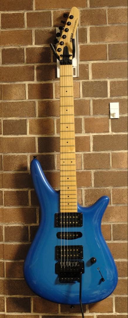 愛用の一本にYAMAHA MG-M ll B’z 松本孝弘モデル　エフェクター他