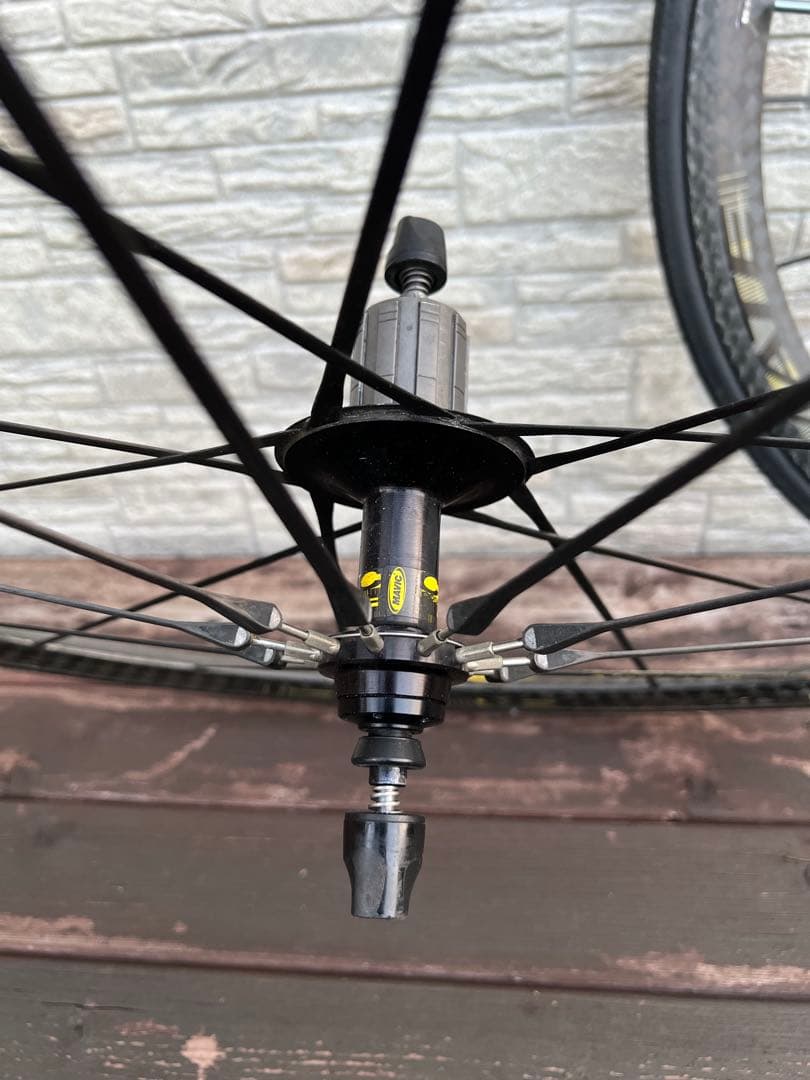 定価60万円 MAVIC COSMIC CARBONE ULTIMATE