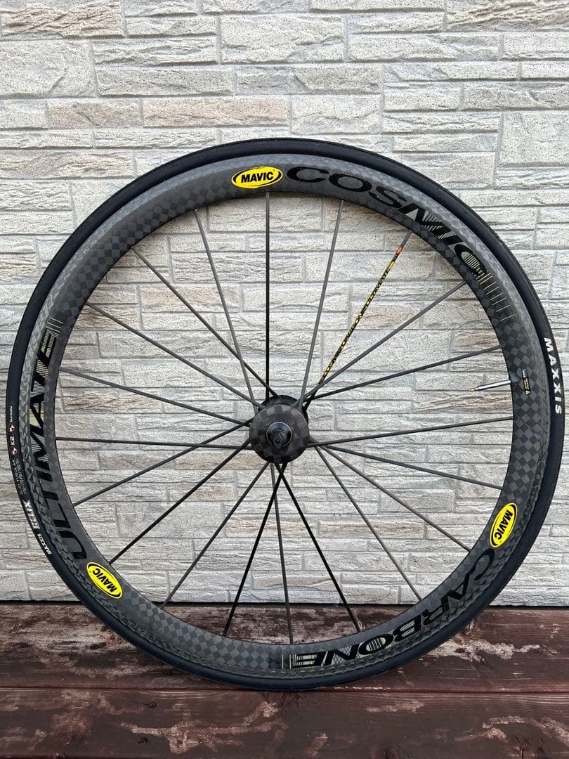 定価60万円 MAVIC COSMIC CARBONE ULTIMATE