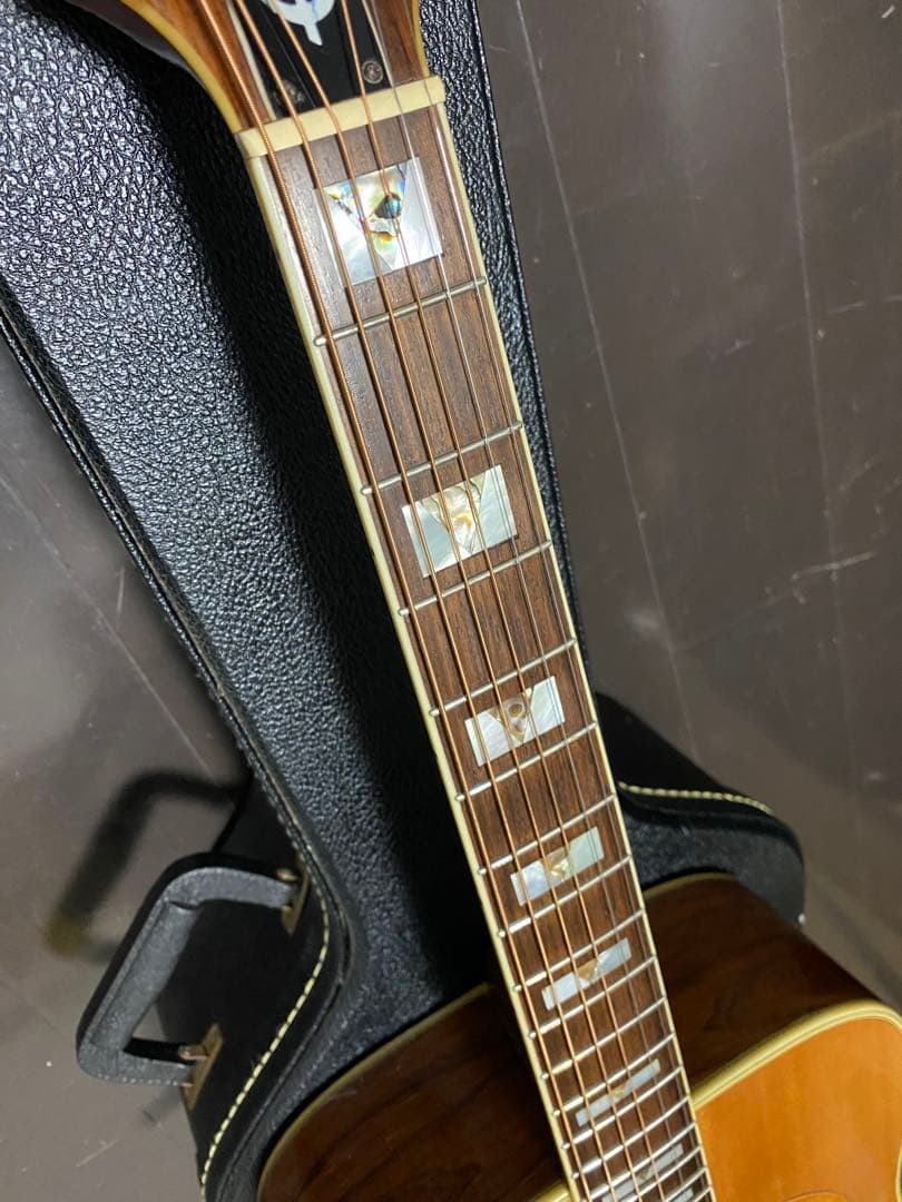 アコースティックギター　epiphone