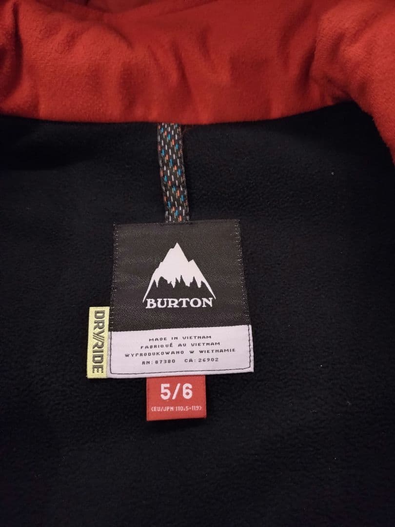 BURTON スノーボードウェア 子ども用　上下セット　5/6T