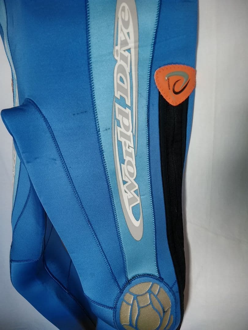 F*E様 WORLD DIVE　&　RUSTY ウエットスーツ❗