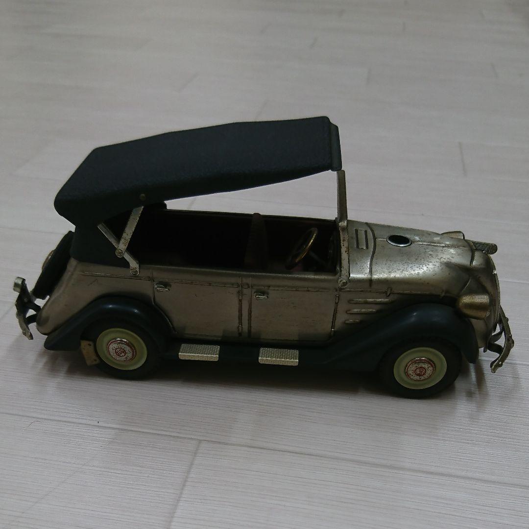 骨董品  車  置物