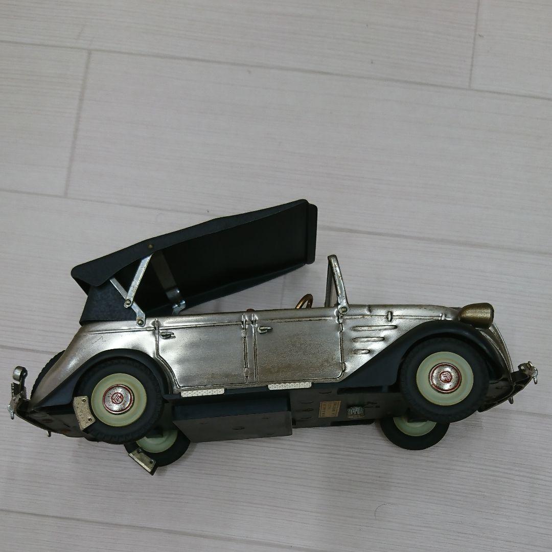 骨董品  車  置物
