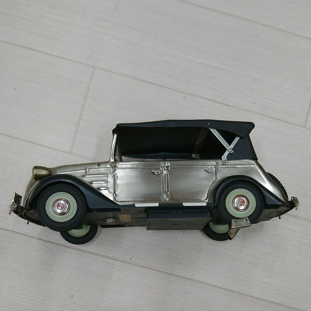 骨董品  車  置物