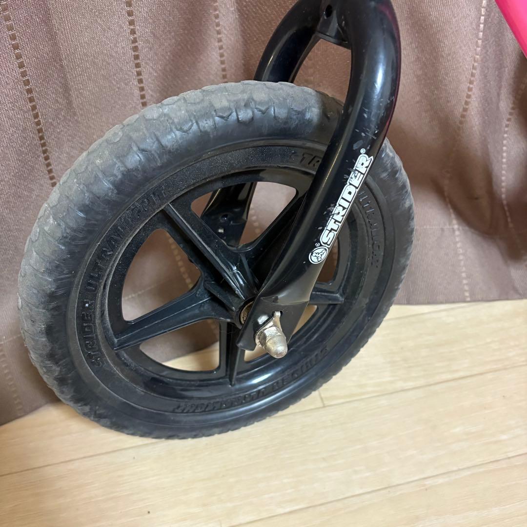 STRIDER スポーツタイプ　バランスバイク 12インチ ピンク　ストライダー