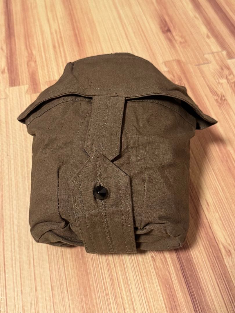 旧ソ連軍、空挺部隊用水筒＆メスキットセット、カバー付き実物、未使用品