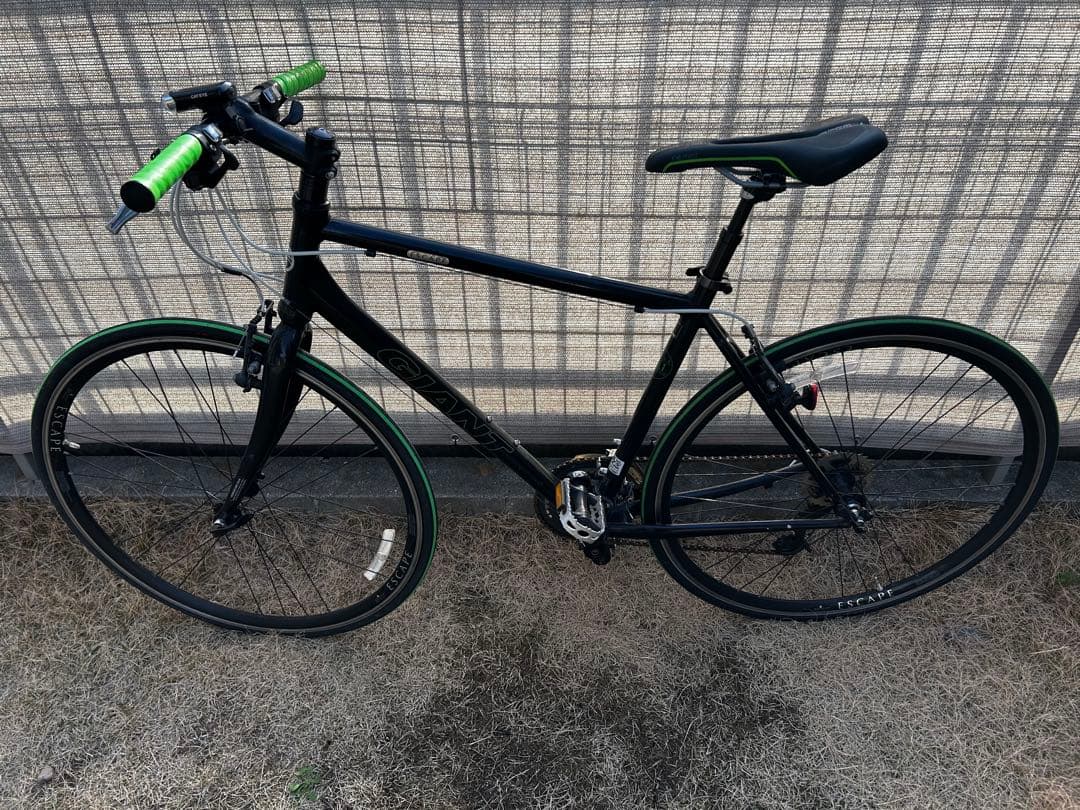 --ODR--【引取限定】GIANT ESCAPE R3.1 M