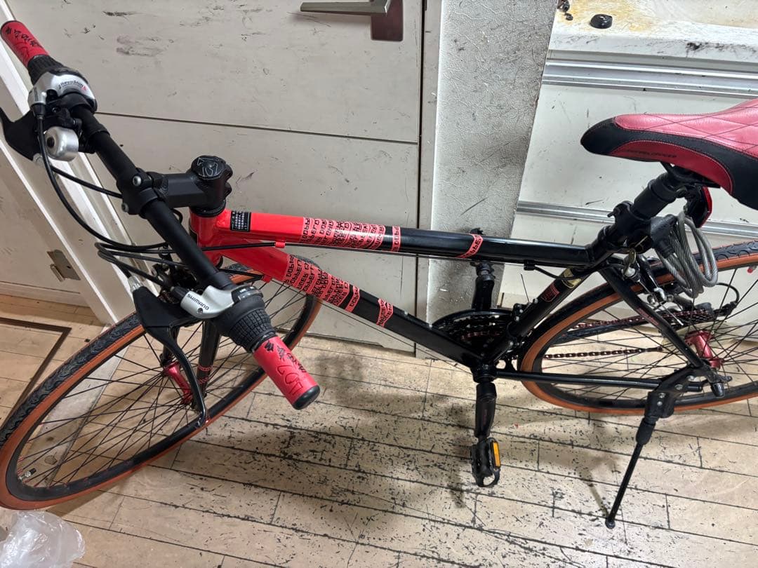 ドッペルギャンガー　クロスバイク ブラック✖︎レッド
