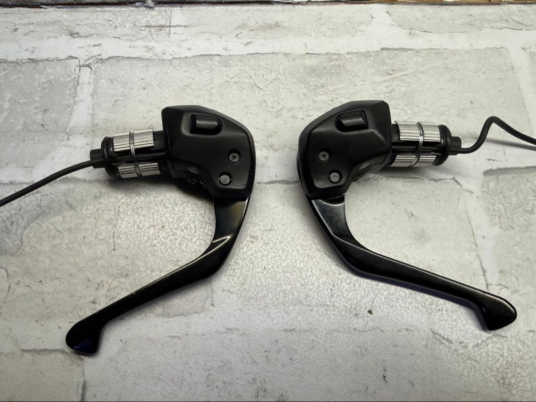 シマノ　アルテグラ　R8060 di2 TT ブレーキレバー