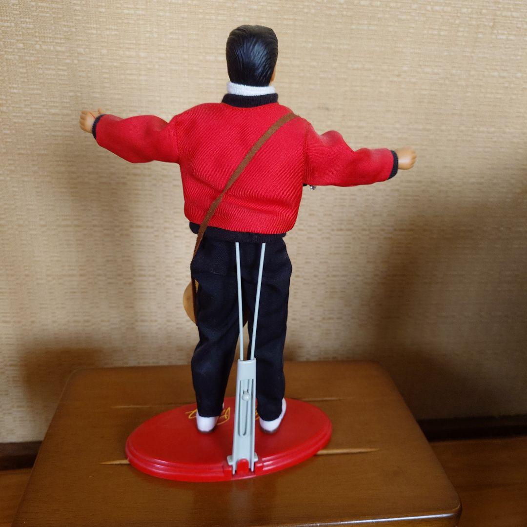 エルビス・プレスリー フィギュア 赤ジャケット