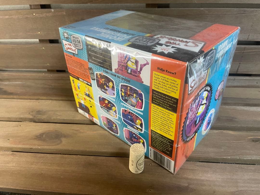 b　ザ・シンプソンズ アイロニック・パニッシュメント フィギュア