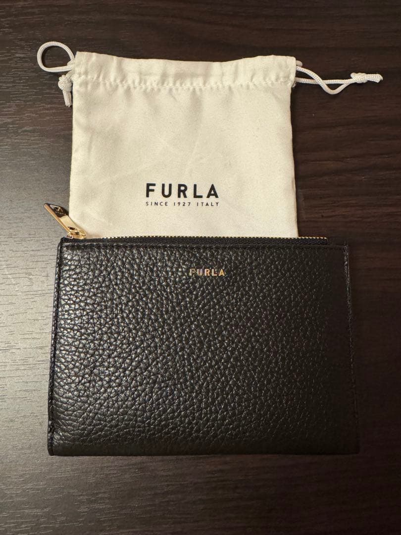 フルラ　パスポートケース