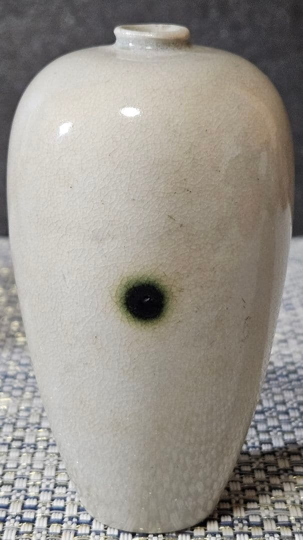 中国古陶磁器　中国古美術　古玩　清朝　 清代　白磁　点緑釉　小壺　花入　鼻煙壺