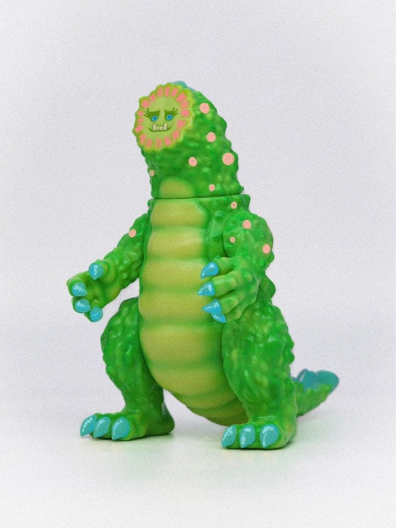 ゴーヤ怪獣　お化粧ゴーヤ怪獣