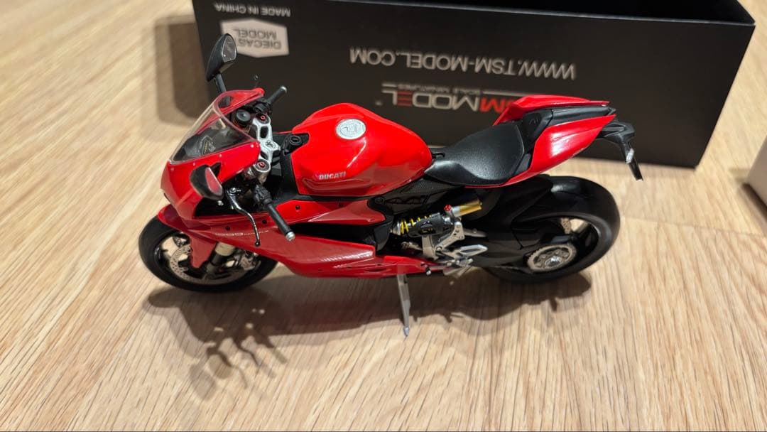 Ducati 1299 Panigale 1/12 スケールモデル