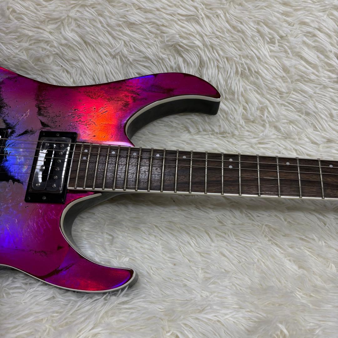 エレキギター　SPEAR Gladius ホログラム　パープル系