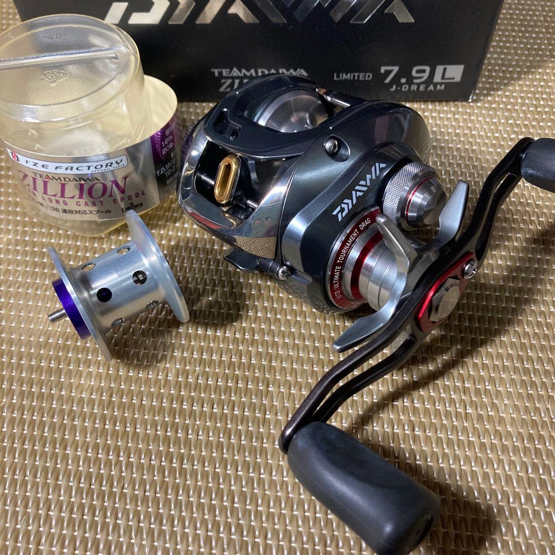 ＴＤジリオンリミテッド 7.9Ｌ　Ｊドリーム　左ハンドル