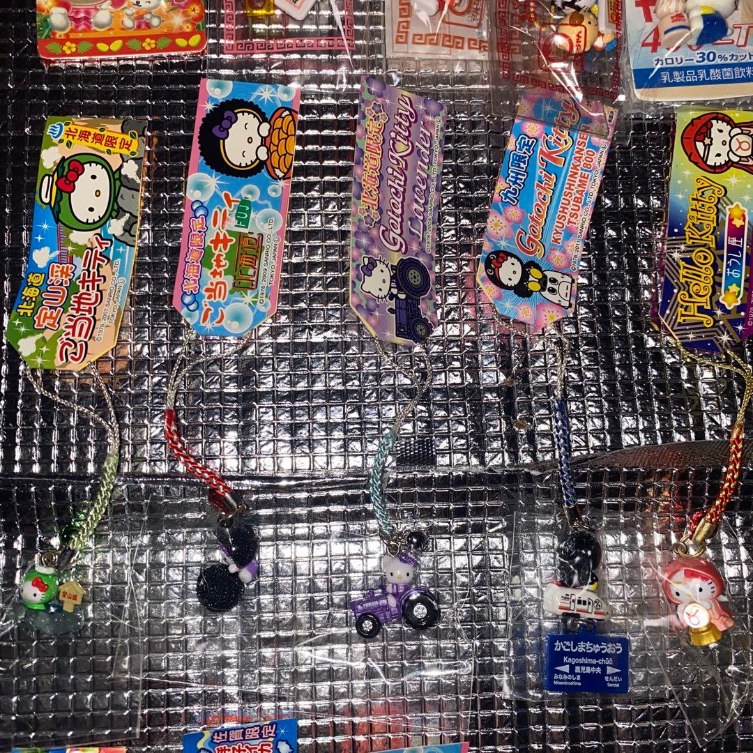 ハローキティ　ご当地　根付け