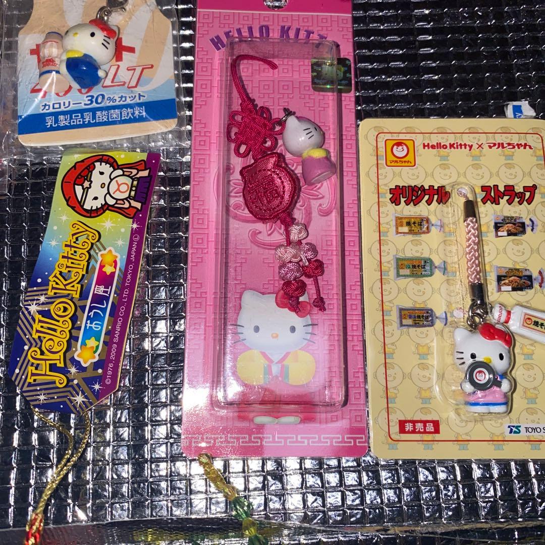 ハローキティ　ご当地　根付け