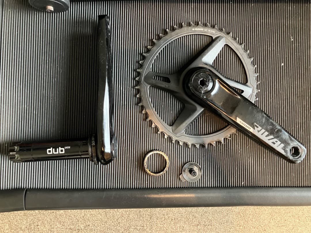 SRAM/Rival DUB パワーメーター付