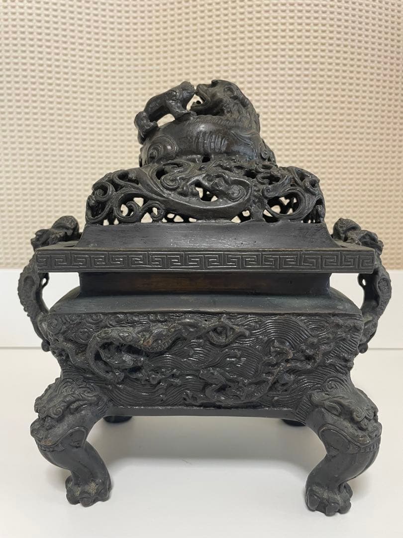中国古美術　香炉　中国　獅子　銅　彫刻　卓上像　彫刻像　アンティーク　骨董