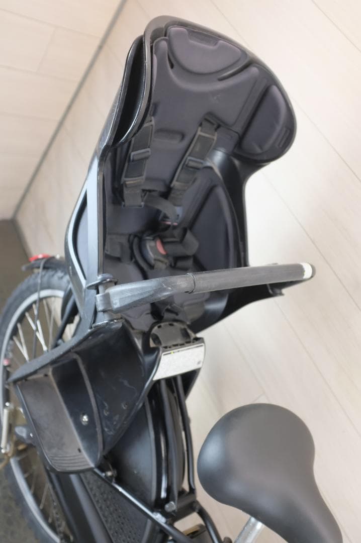 ブリヂストン製　HYDEE.B　26インチ　3段　8.9Ah充電器あり